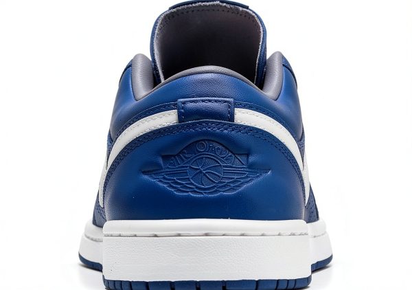 Jordan Womens Basketball Shoes Sneakers Deep Royal Blue-3