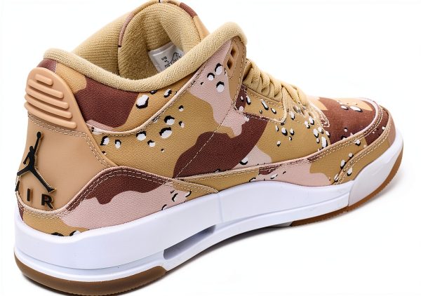 Nike Women's Basketball Shoes HM4301-200 Dark Driftwood Sail Hemp 200-2