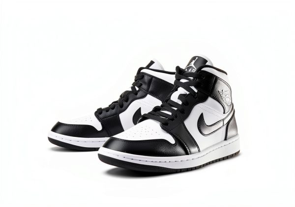 AIR Jordan Jordan WMNS 1 Mid 365 Synthetic Trainers for Women, White Black Panda Mid, 9.5 US-3