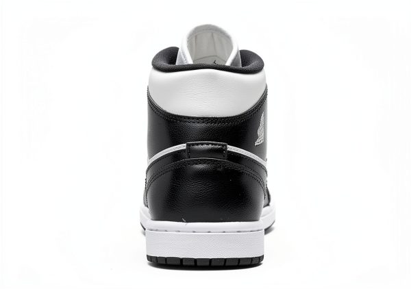 AIR Jordan Jordan WMNS 1 Mid 365 Synthetic Trainers for Women, White Black Panda Mid, 9.5 US-4