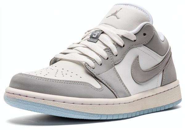 AIR Jordan Womens Air Jordan 1 Low Shoes-3