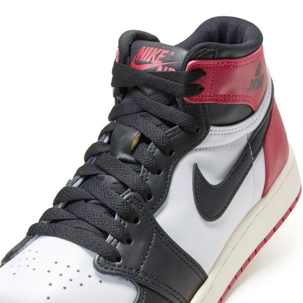 Jordan 1 Retro High OG Black White Varsity Red Big Kid Shoes-1