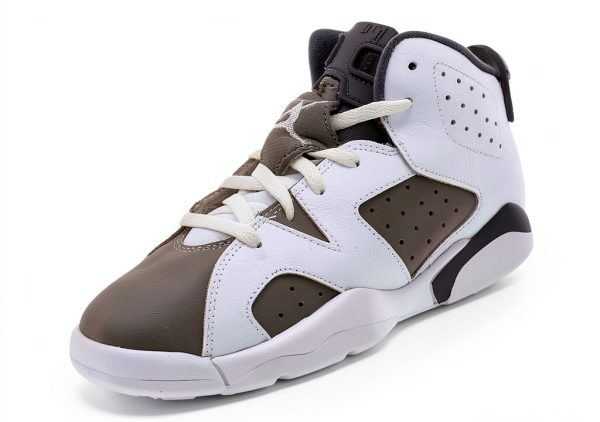 Nike Boys Jordan 6 Retro PS Basketball Shoes for Kids-2